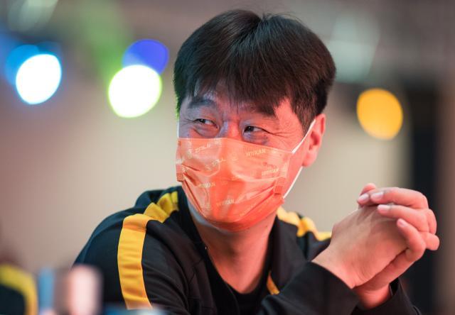 在线体育-​新国足高层出席上海会议 李霄鹏诸多事宜待解决