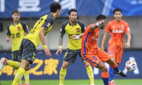 体育娱乐-把绝杀当饭吃却被绝杀 广州队如何才能砥砺前行?