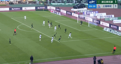 开云体育-东体：杨皓宇与米特里策倒地判罚标准不一，“假摔”难服众