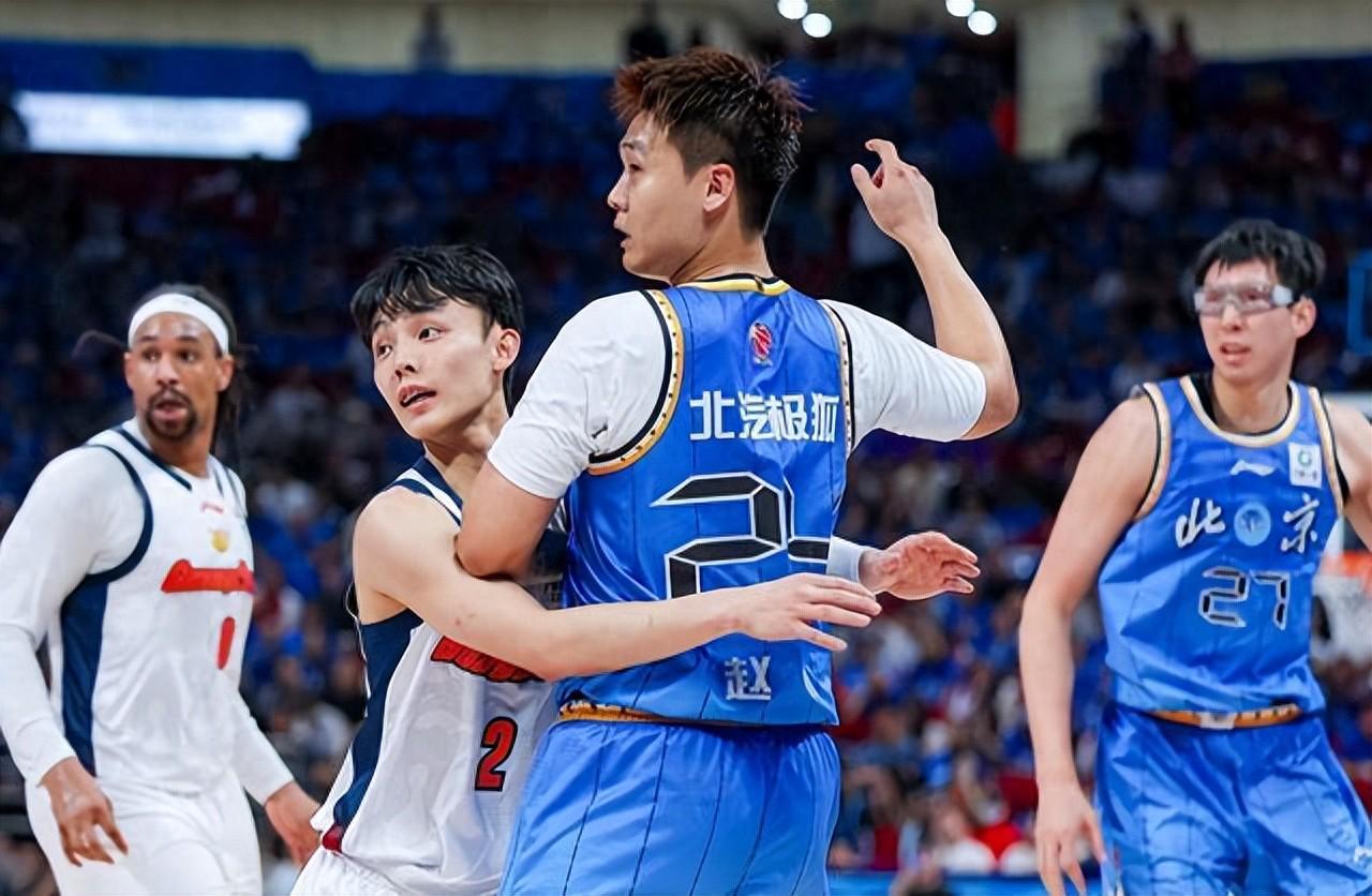 开云平台-广东19点35VS北京,杜锋新首发五虎将出炉,2大奇兵或空降驰援
